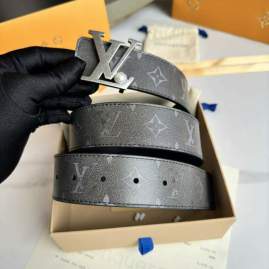 Picture of Louis Vuitton Belts _SKUfw236873921fw